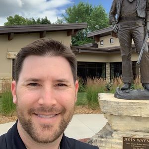 Meet your Posher, Adam